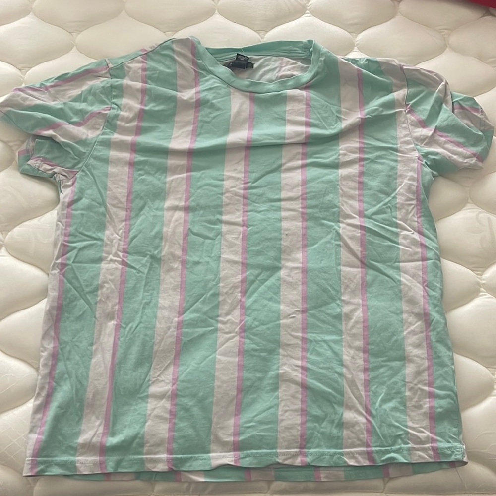 Forever 21 size L Shirt